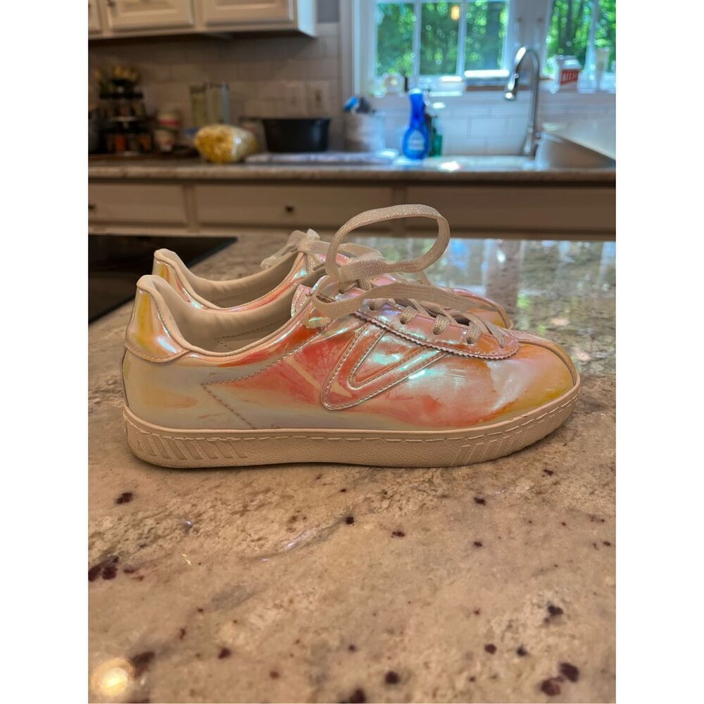 Tretorn for J. Crew Iridescent Low Top Holographic Sneaker sz 7 EUC